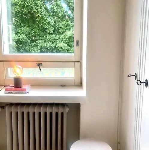 Keidas Meren Laehellae * Helsinky